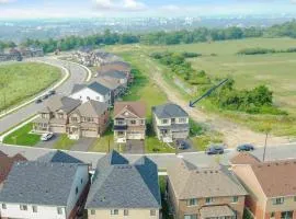 fully Yours, Brand New Basement, private entrance