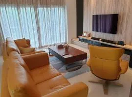 Jk Premium 8Pax 300Mbps 3BedR 2BathR 2ShadedCarparks
