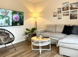 Apartmenthaus Costal Residence FeWo - Costal Residence 1, mit Garten, umzäunt