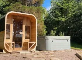 Lough Sillan Lakeside Cottages