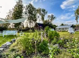 2 Bedroom Gorgeous Home In Hallaryd