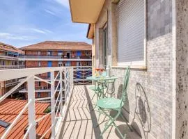 Amazing Apartment In Chiavari With Wifi