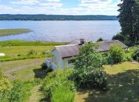 3 Bedroom Stunning Home In Tvärred