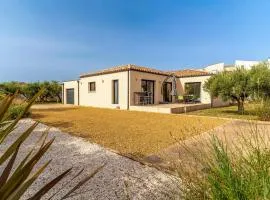 3 Bedroom Amazing Home In Bellegarde