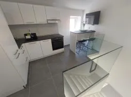 Apartments R&B