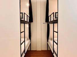 Puy-An, A Nomad Hostel, Hotel in Moalboal