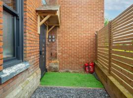 Stour view a Tranquil Space for Two - Pass the Keys, Hotel in Chartham