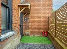 Pass the Keys Larkey View a Tranquil Space for Two