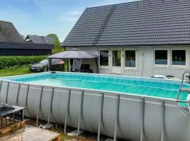 Amazing Home In Perstorp