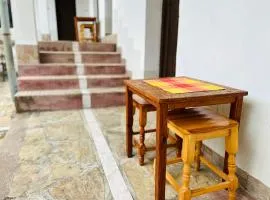 Мотел Запад