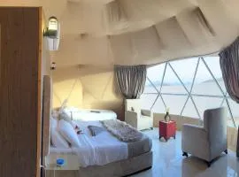 Moon rum Luxury camp