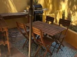 Grand T2 climatisé avec jardin et spa