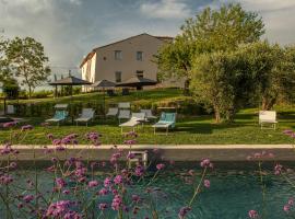 Borgo Elissa Country Relais、チェルタルドのホテル