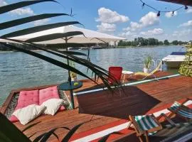 En ChillAda River house