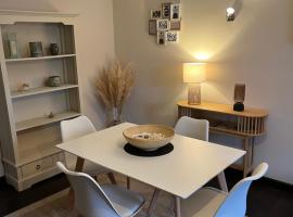Appartement 4 pers avec jardin & parking-calme-proche Clermont, hotel v destinaci Royat