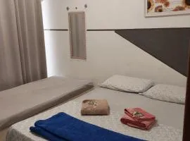Kit net 02 quarto e cozinha espaço exclusivo cama casal e cama solteiro