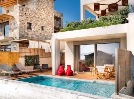 Petradi Suites, hotel with hot tubs in Kalamata