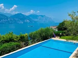 WELCOME TRAVELLER Charm Montees Apartment