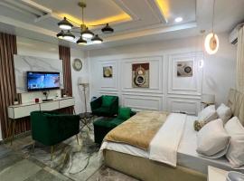 Apartment 004 Royale, hotel v destinaci Port Harcourt