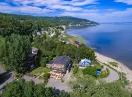 Auberge de la rive de Charlevoix - Auberge de jeunesse familiale pour voyageurs de tous âges