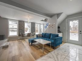 3 bedroom appartment-limestone, apartment in Kingston