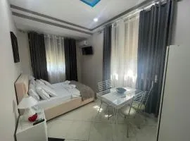 Edgar Hotel