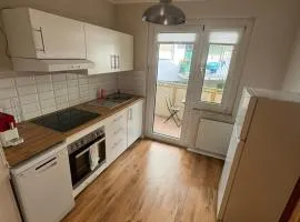 Zentral in Essen! 5 Gehminuten vom Bahnhof! WH1