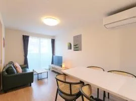 Victoria 下北沢 by Tranova