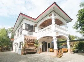 RedDoorz at Casa Rafaelle Transient Ilocos Sur