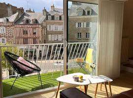 LAROCHE Grand duplex dans le centre historique avec garage