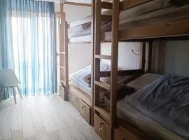 Cachinnans Hostel & Apartments