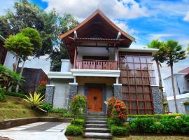 Sindang Reret Cikole, Hotel in Tangkubanperahu