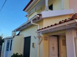 Sun And Ocean House with 2 bathrooms