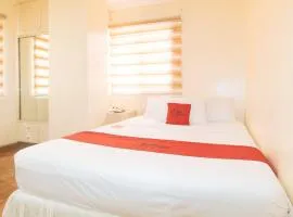 RedDoorz @ Tondaligan Beach Hotel