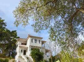 Casa at the top of the hill