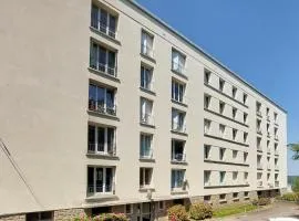 Cozy Apartment In Morlaix With Wifi