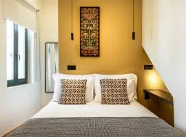 Amarillide rooms