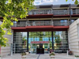 Résidence des Bains - Pass VIP accès aux Bains inclus, hotel v destinácii Casteljaloux