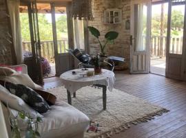 ShantyKaouki Maison de charme en bois sur pilotis, hotel v destinaci Sidi Kaouki