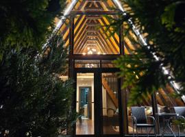 Navas River House, hotel di Poljane