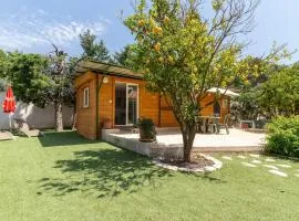 1 Bedroom Beautiful Home In Marignane