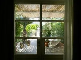 La Rondinella Suite
