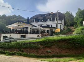 Apartmani Sunce Stara planina、Crni Vrhのホテル