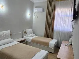 Hostel DANEXAN APA