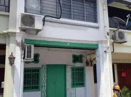 14 Ceylon Lane