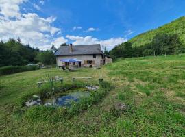Calme et plein air, Hotel in Monestier-de-Clermont