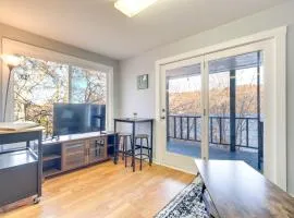 Cozy Water-View Apt in the Heart of Downtown!