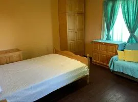 КЪЩА ЗА ГОСТИ ЧЕРВЕНА ЛОКВА # Guest House Chervena lokva