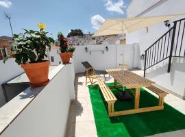 Casa Cantinero 1 - Parking Gratis, hotel in Ardales