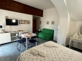 Rosetta 4 posti Mono, holiday rental in Vulcano